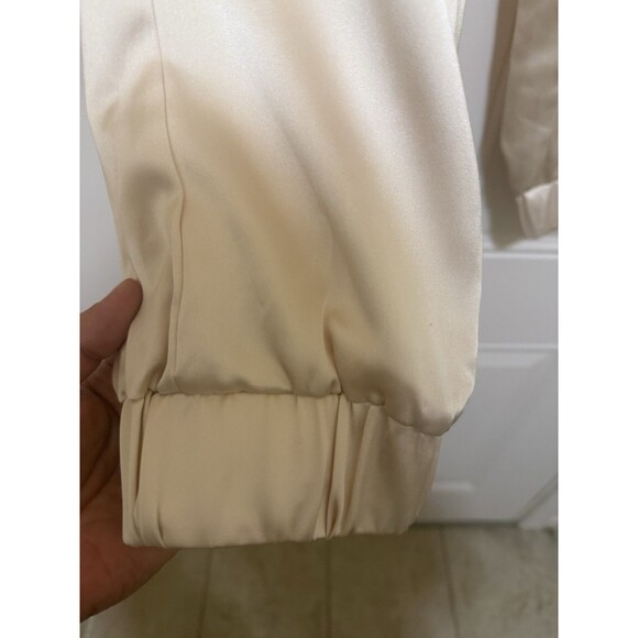 New Sincerely Jules satin joggers Cream pull on elastic waist size Large - Picture 3 of 10